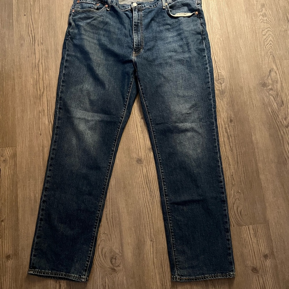 Capital E LEvi's Premium Size W42L34 Dark Blue Straight Jeans